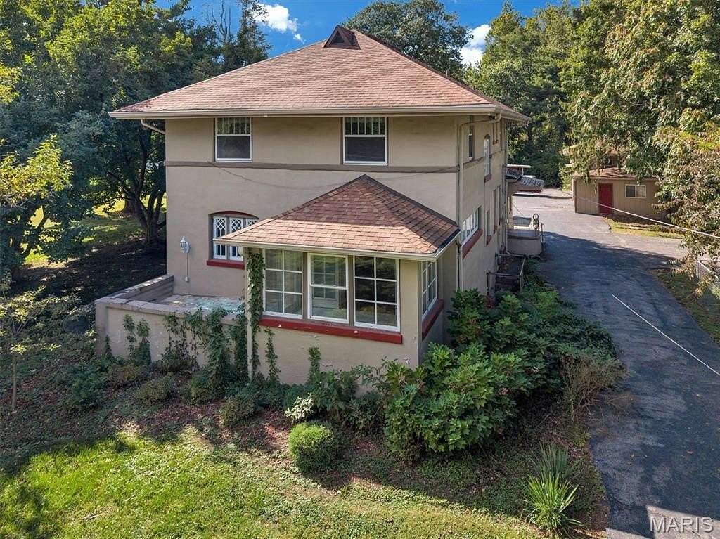 1.84 Acres of Land with Home for Sale in St. Louis, Missouri