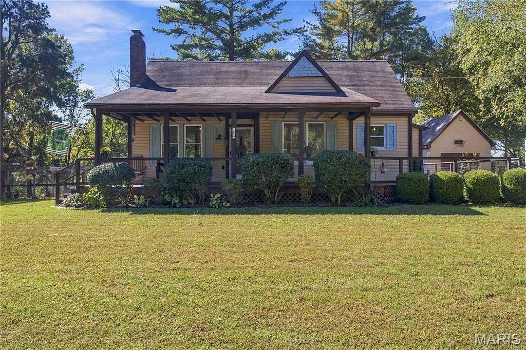 3.4 Acres of Land with Home for Sale in Villa Ridge, Missouri
