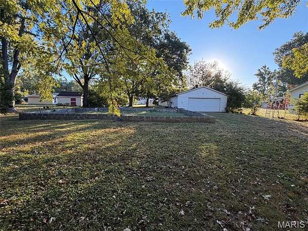 0.31 Acres of Residential Land for Sale in Fairview Heights, Illinois