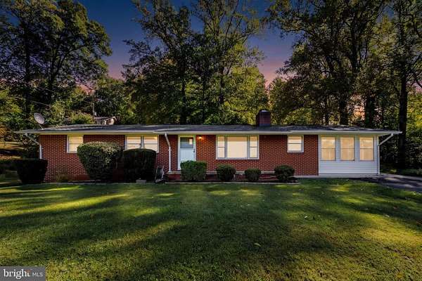 2.2 Acres of Land with Home for Sale in Marshall, Virginia