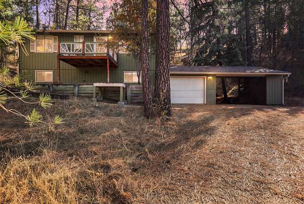 8.83 Acres of Improved Mixed-Use Land for Sale in Medical Lake, Washington