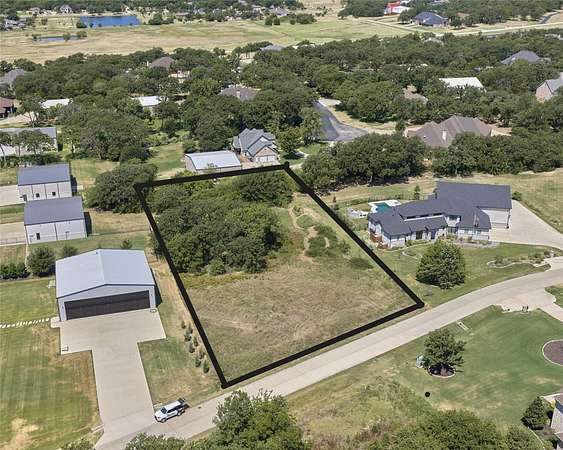 1.11 Acres of Residential Land for Sale in Shady Shores, Texas