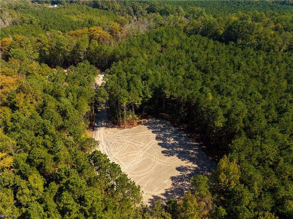 10 Acres of Recreational & Residential Land for Sale in Moyock, North Carolina