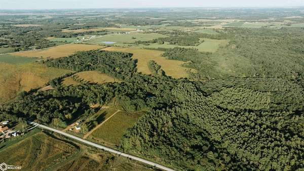 90 Acres of Land for Sale in Douds, Iowa