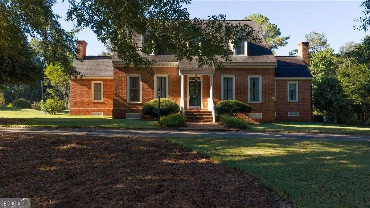 2.19 Acres of Land with Home for Sale in Thomaston, Georgia