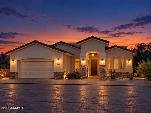 2.8 Acres of Land with Home for Sale in Las Cruces, New Mexico