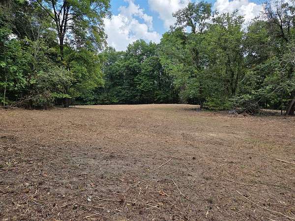 30 Acres of Land for Sale in Scottsville, Kentucky