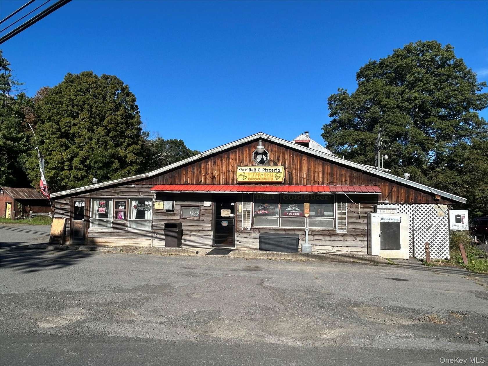 3 Acres of Mixed-Use Land for Sale in Kerhonkson, New York