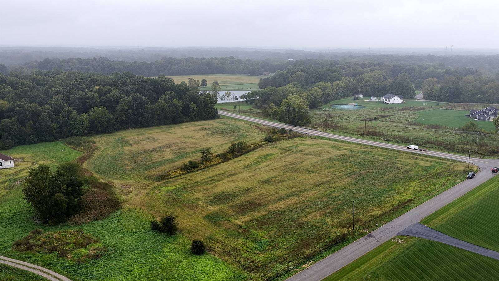 8 Acres of Residential Land for Sale in Leo, Indiana
