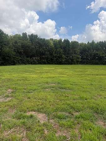 5.65 Acres of Residential Land for Sale in Cross Plains, Tennessee
