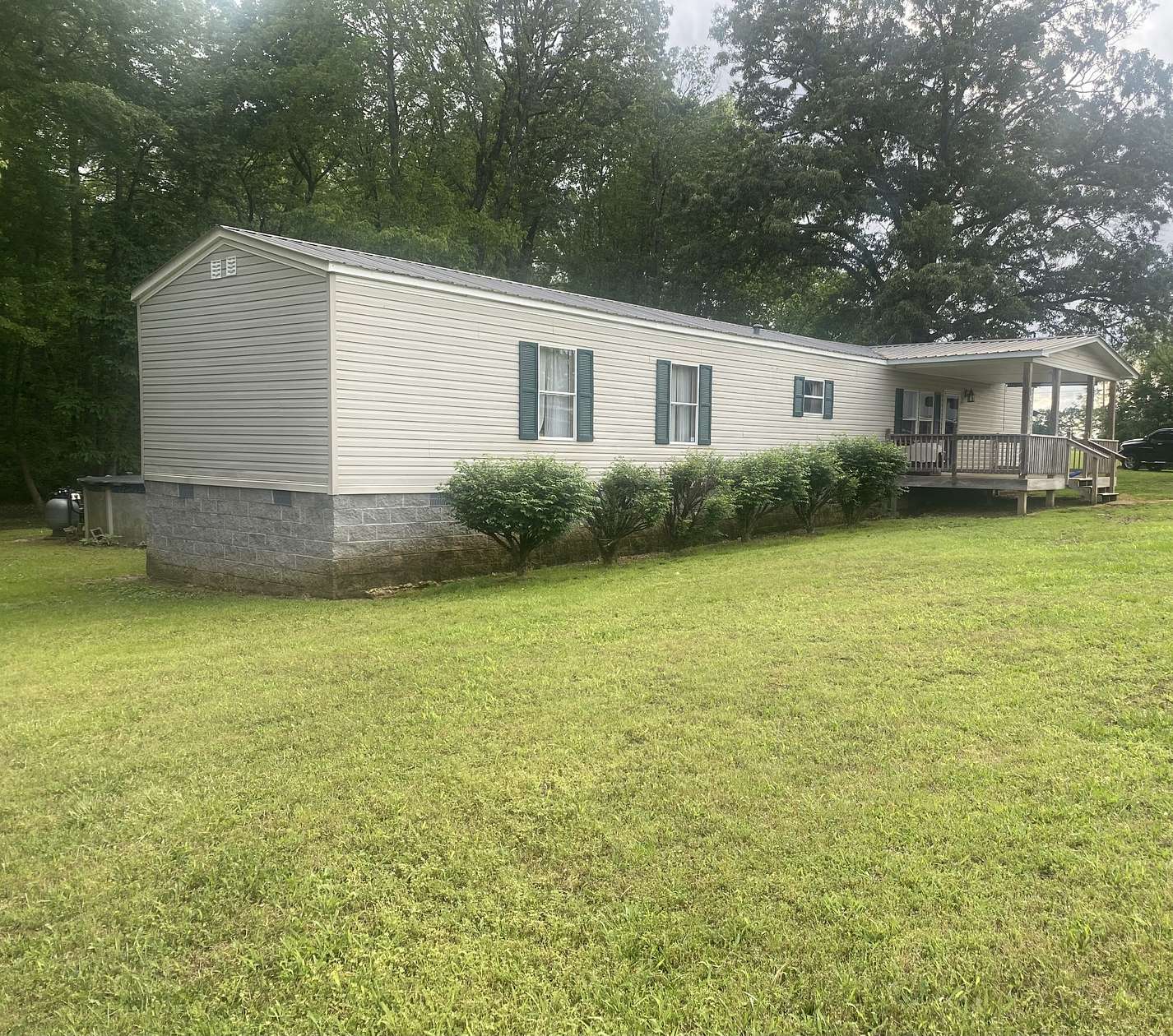 3.46 Acres of Land with Home for Sale in McMinnville, Tennessee