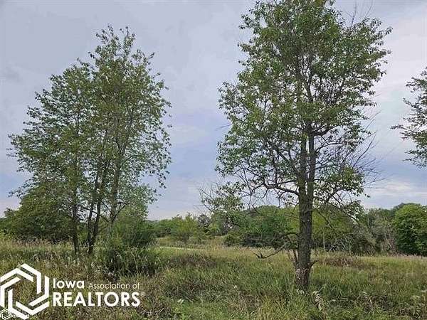 7 Acres of Residential Land for Sale in Fairfield, Iowa