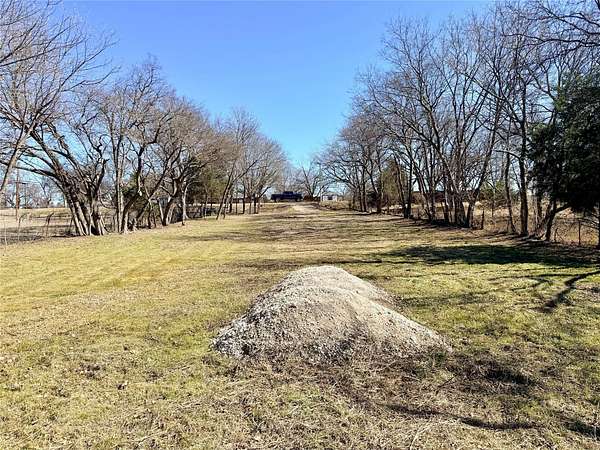 0.24 Acres of Mixed-Use Land for Sale in Blue Ridge, Texas