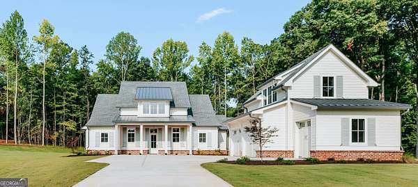 1.52 Acres of Land with Home for Sale in Jefferson, Georgia