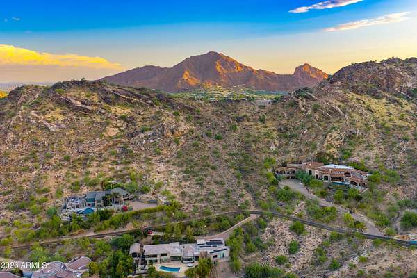1 Acre of Residential Land for Sale in Paradise Valley, Arizona