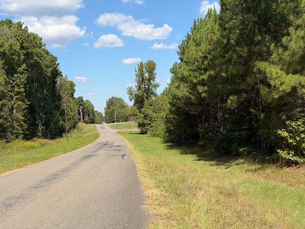 15 Acres of Recreational & Residential Land for Sale in Homer, Louisiana