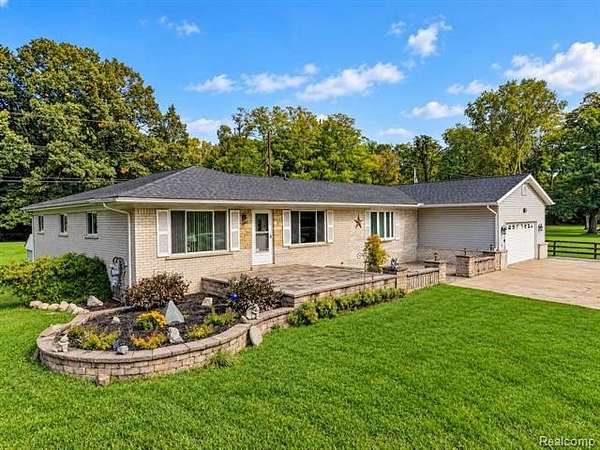 4.22 Acres of Land with Home for Sale in West Bloomfield, Michigan