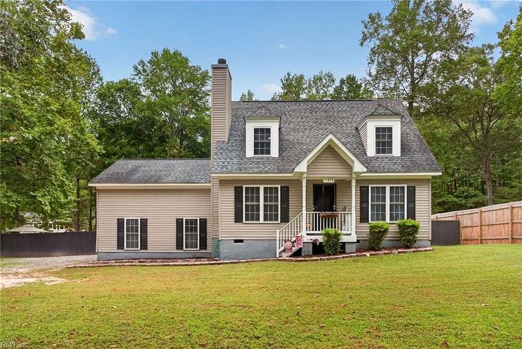 2.75 Acres of Land with Home for Sale in Gloucester, Virginia