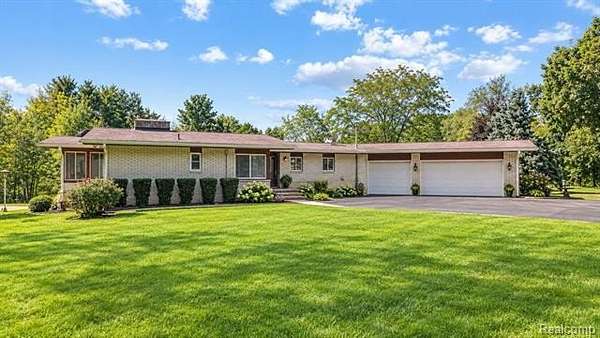 14.5 Acres of Land with Home for Sale in Atlas Township, Michigan