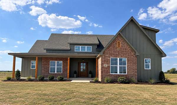 2 Acres of Land with Home for Sale in Elm Mott, Texas