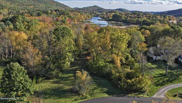 3.62 Acres of Residential Land for Sale in West Stockbridge, Massachusetts