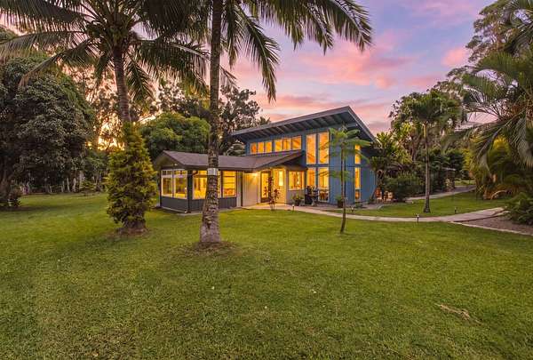 2 Acres of Land with Home for Sale in Haʻikū, Hawaii