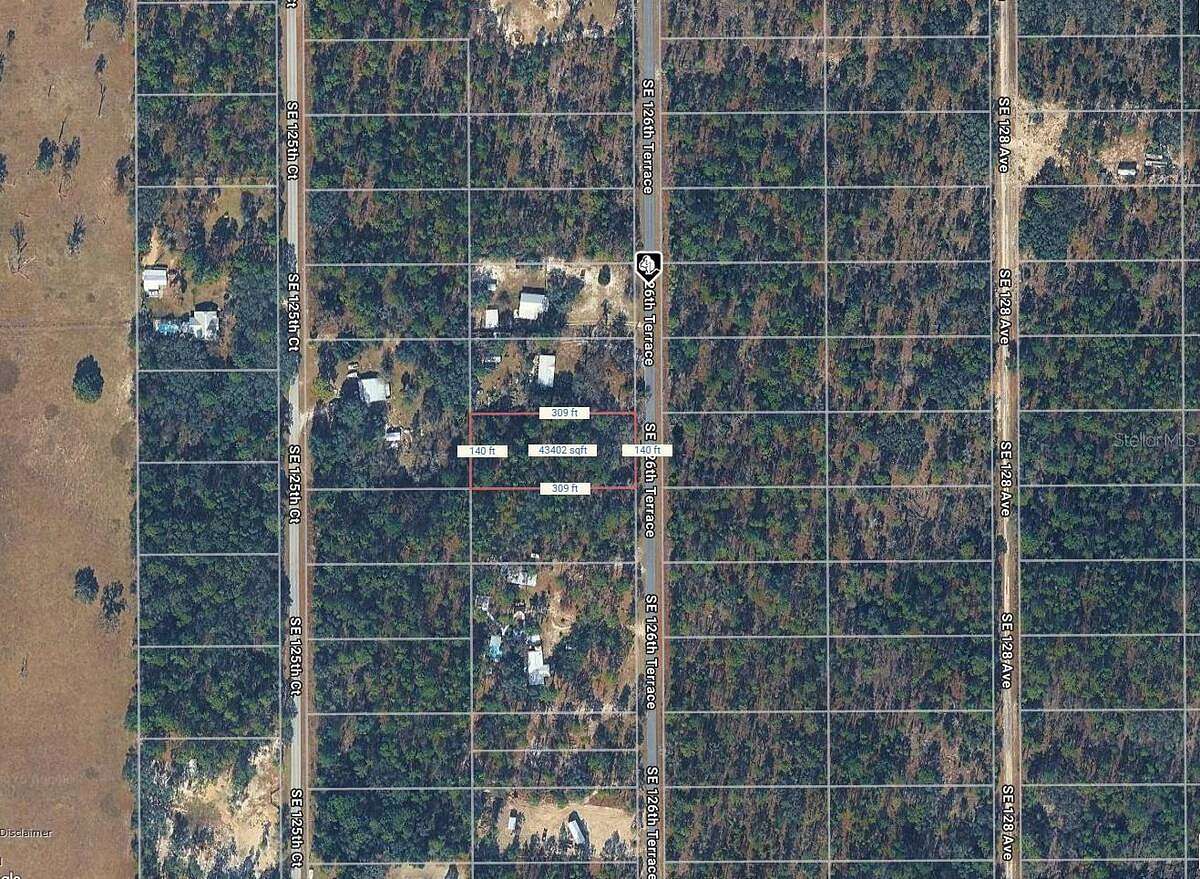 1 Acre of Residential Land for Sale in Dunnellon, Florida