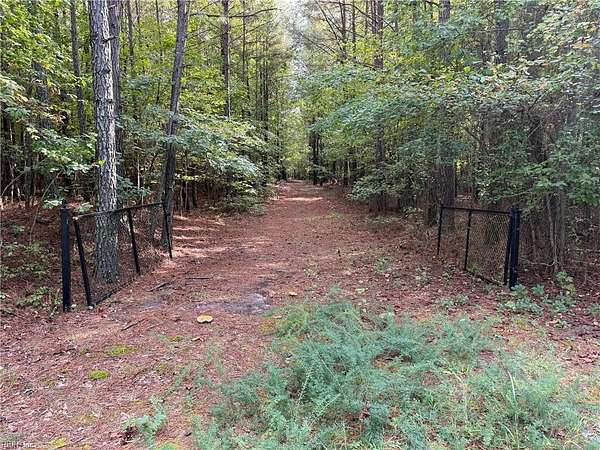 2.46 Acres of Residential Land for Sale in Dendron, Virginia