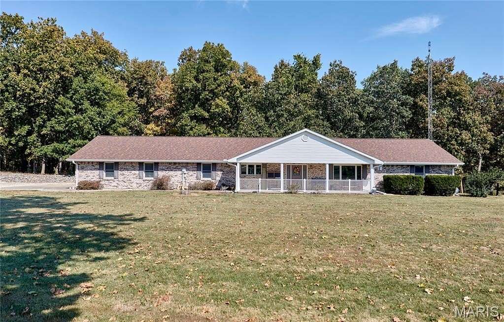 21 Acres of Agricultural Land with Home for Sale in Bowling Green, Missouri