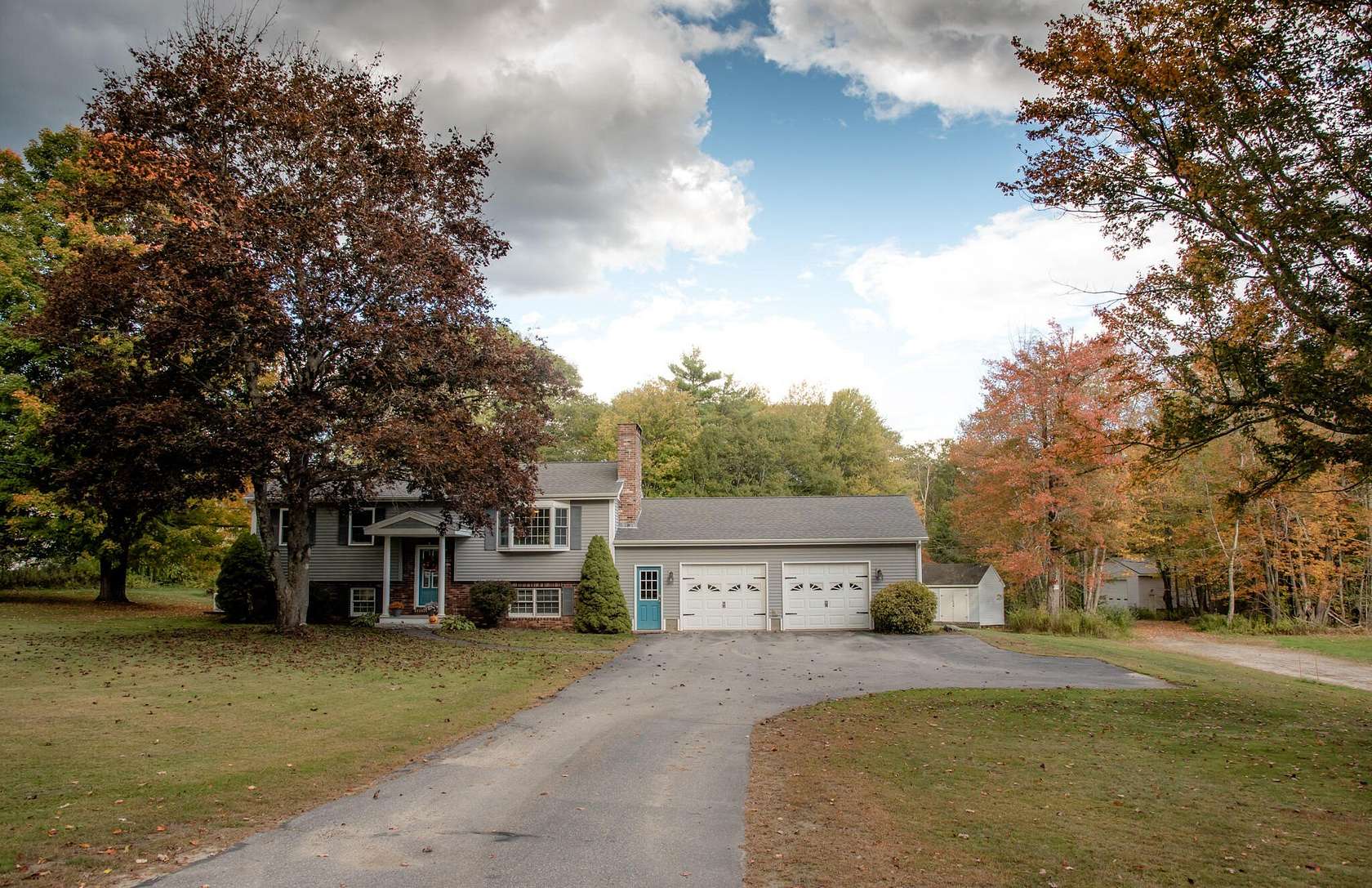 2.75 Acres of Land with Home for Sale in Topsham, Maine