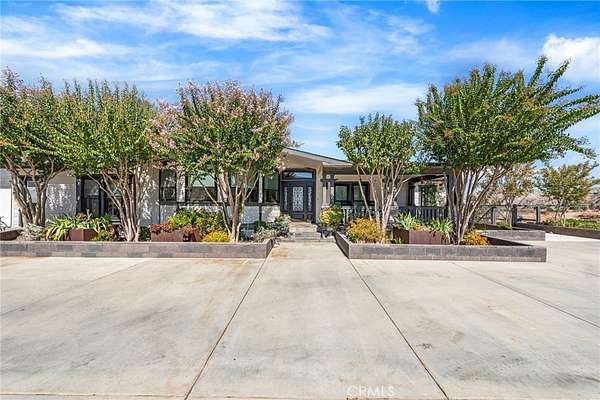 35.2 Acres of Land with Home for Sale in Colton, California