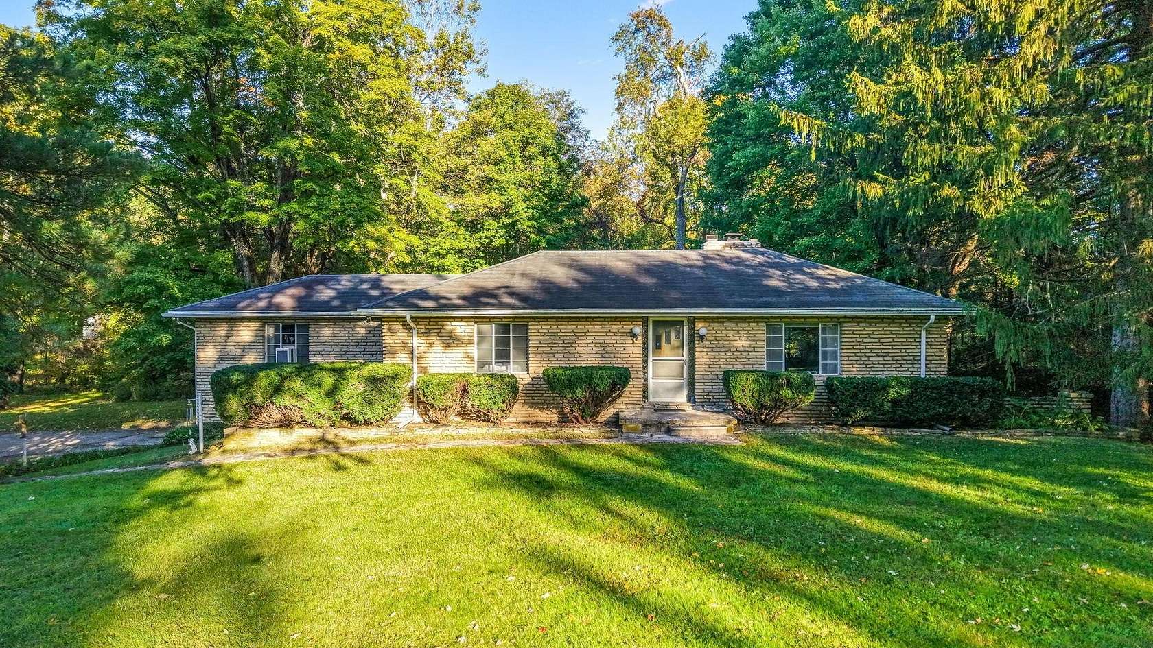 1.83 Acres of Land with Home for Sale in Blacklick, Ohio