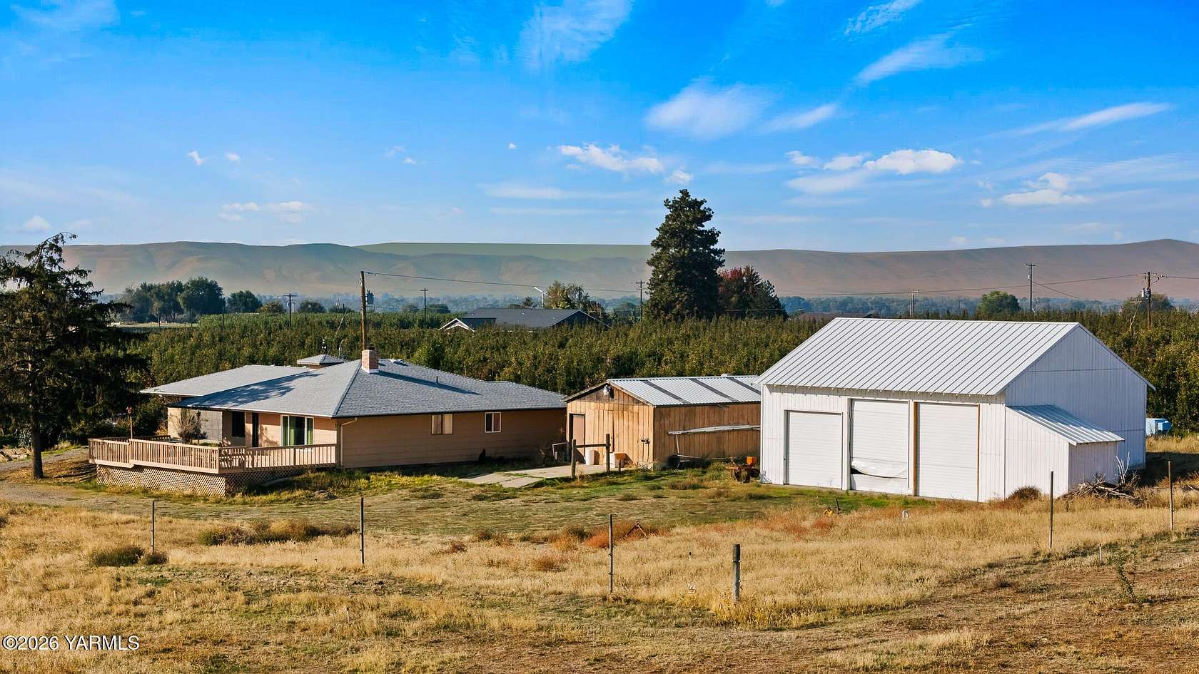 7.6 Acres of Land with Home for Sale in Zillah, Washington