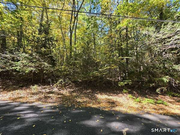 1.5 Acres of Residential Land for Sale in Somers, Connecticut