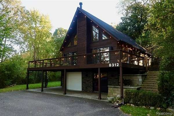 13 Acres of Land with Home for Sale in Green Oak Township, Michigan