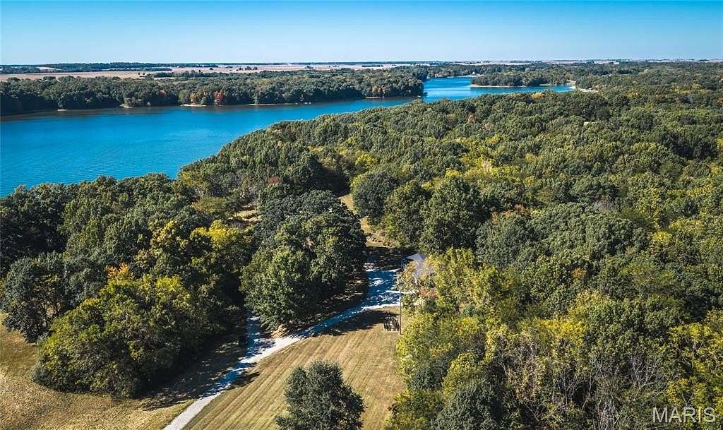 5.6 Acres of Land with Home for Sale in Hillsboro, Illinois