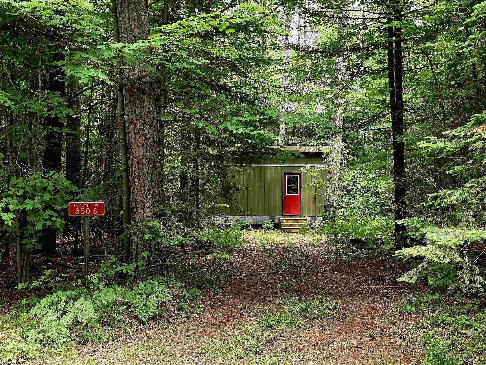 20 Acres of Recreational Land with Home for Sale in Gwinn, Michigan