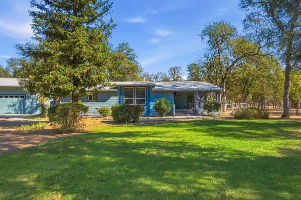4.62 Acres of Land with Home for Sale in Cottonwood, California