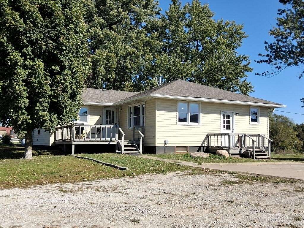 15.5 Acres of Land with Home for Sale in Glenwood, Missouri