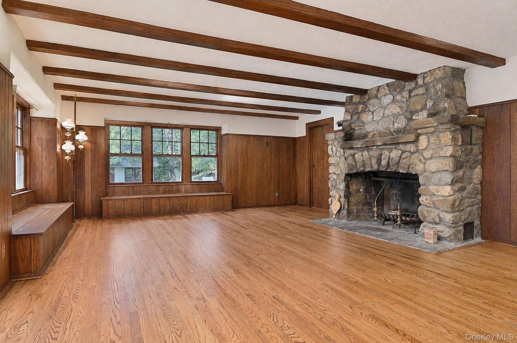 2.24 Acres of Land with Home for Sale in New Fairfield, Connecticut