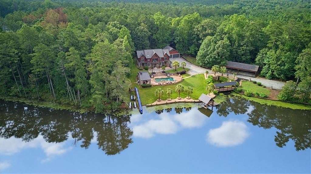 16 Acres of Recreational Land with Home for Sale in Carrollton, Georgia