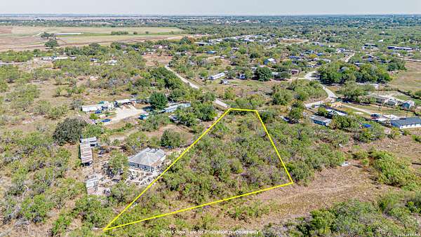 0.86 Acres of Residential Land for Sale in Lytle, Texas
