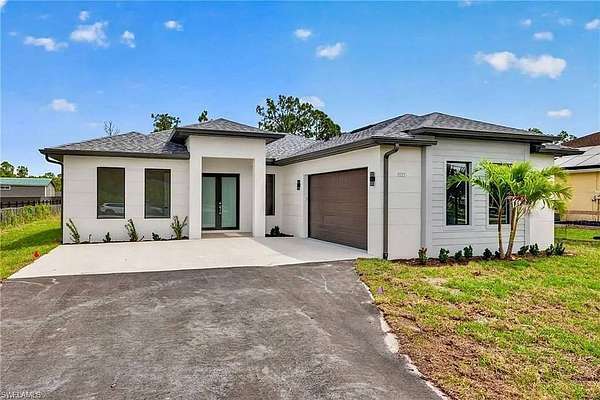 1.59 Acres of Land with Home for Lease in Naples, Florida