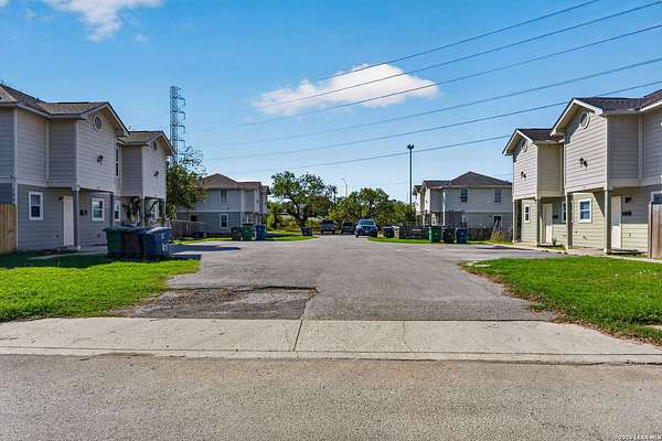 0.23 Acres of Mixed-Use Land for Sale in San Antonio, Texas