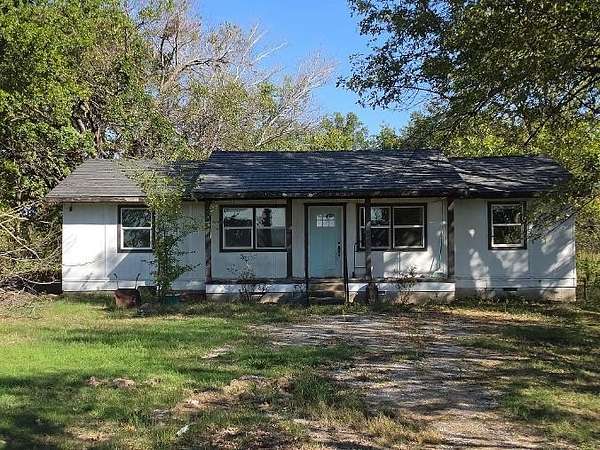 5.1 Acres of Land with Home for Sale in Castle, Oklahoma