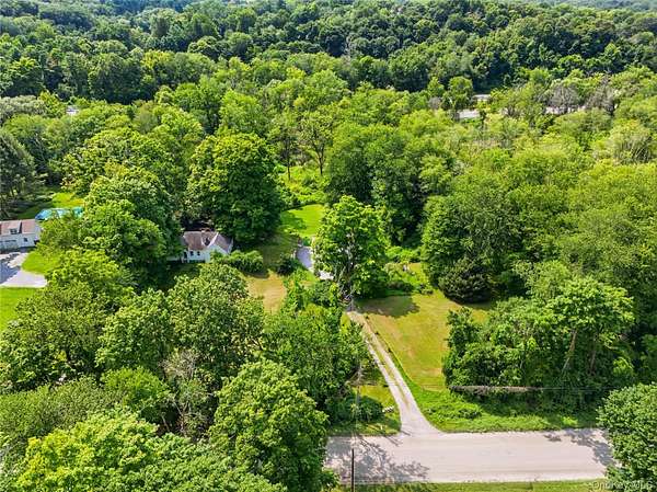 3.89 Acres of Land with Home for Sale in Bedford Town, New York