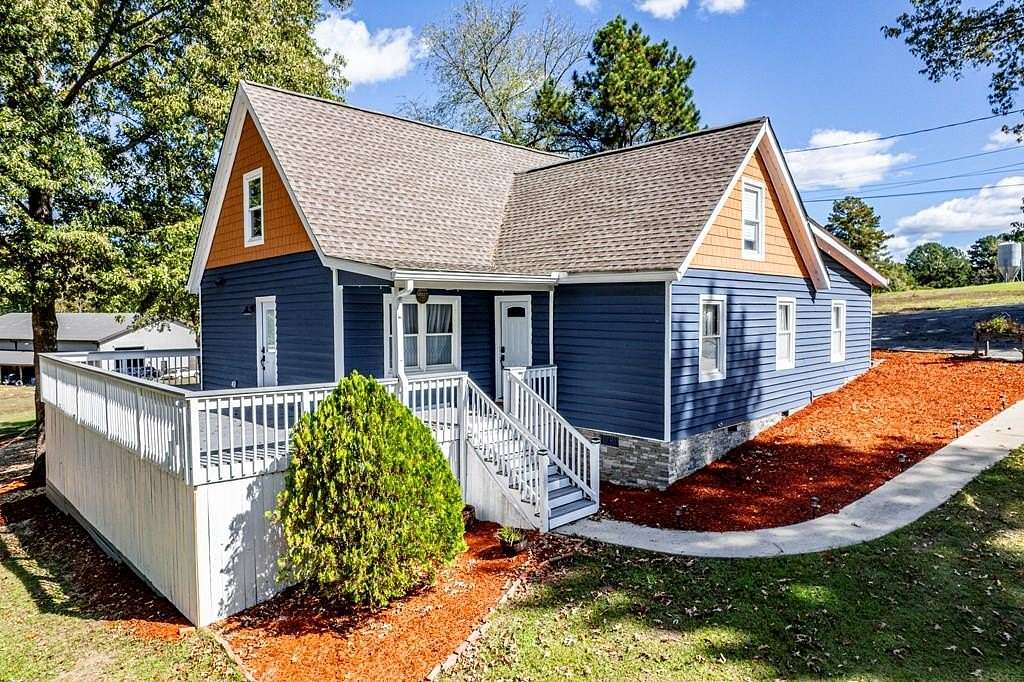 6.7 Acres of Land with Home for Sale in Eatonton, Georgia