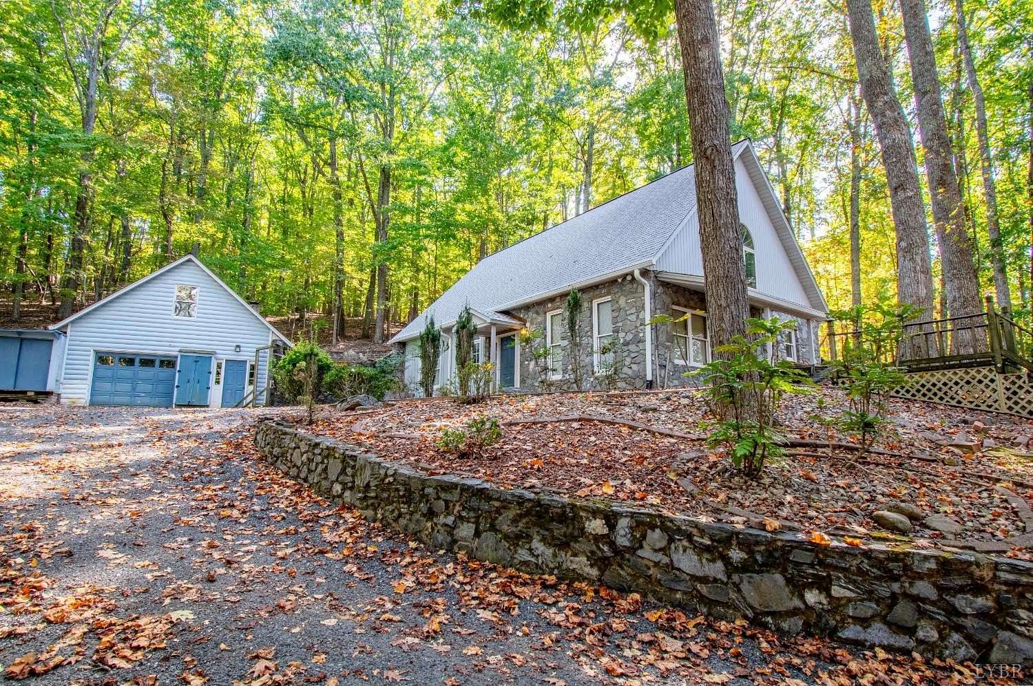 6 Acres of Land with Home for Sale in Lynchburg, Virginia