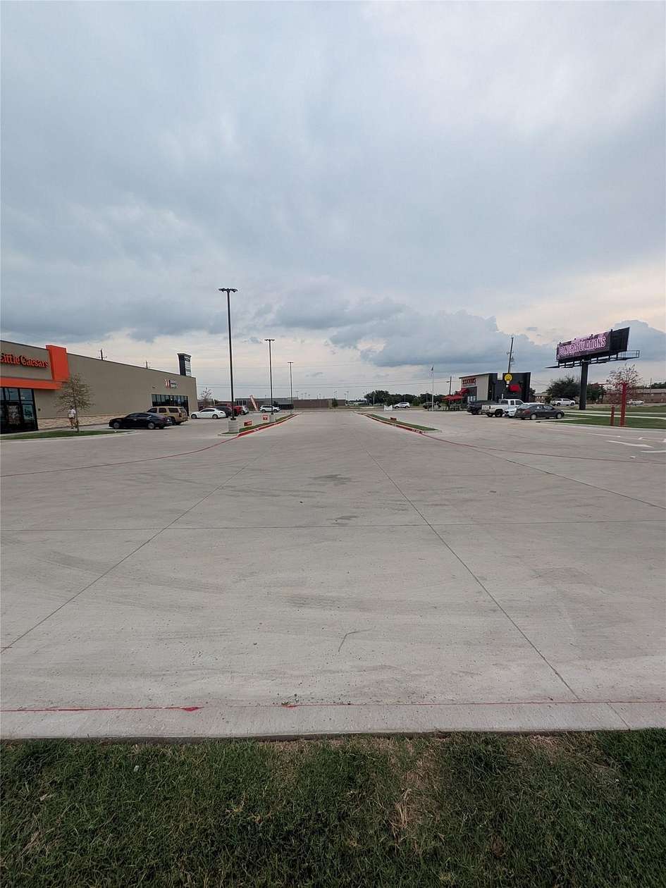 2.7 Acres of Commercial Land for Sale in Bonham, Texas