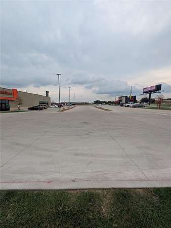 2.7 Acres of Commercial Land for Sale in Bonham, Texas